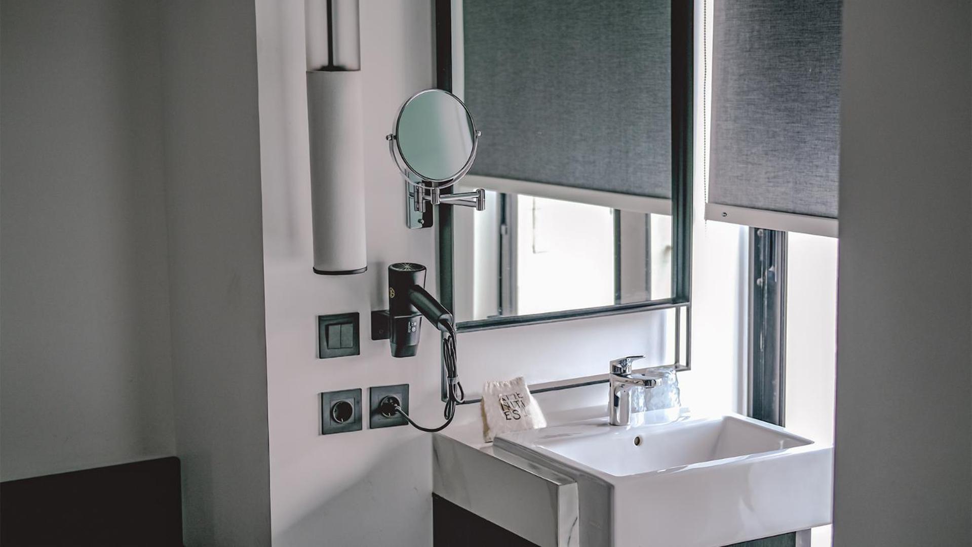 Rez Hotel Semarang Luaran gambar